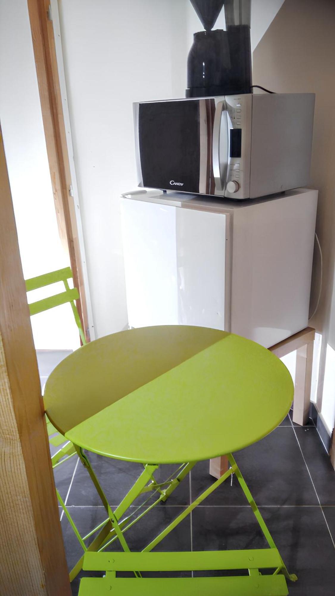 Studio Confortable A Taninges 25 M² Avec Vue Sur Jardin Exterior photo